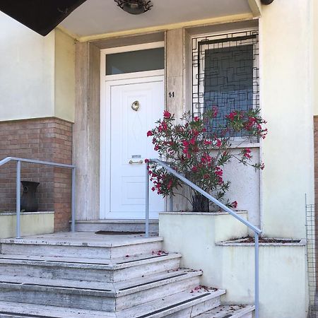 Living Treviso Casa Vacanze Bagian luar foto